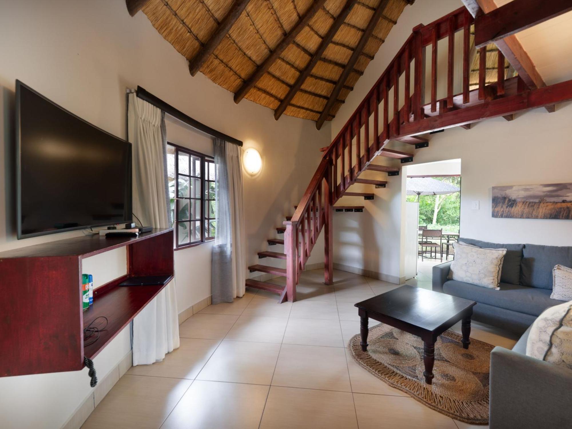 Anew Hotel Hluhluwe Exterior photo