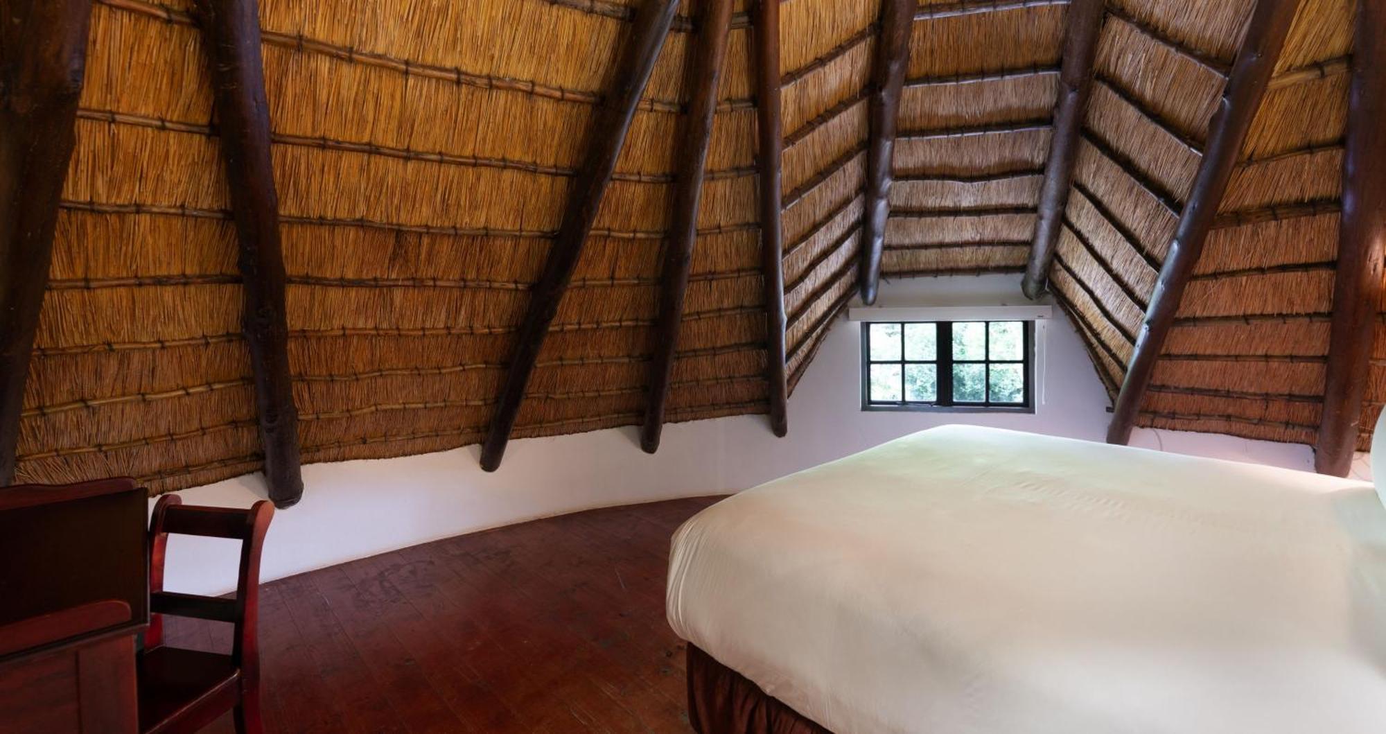 Anew Hotel Hluhluwe Exterior photo